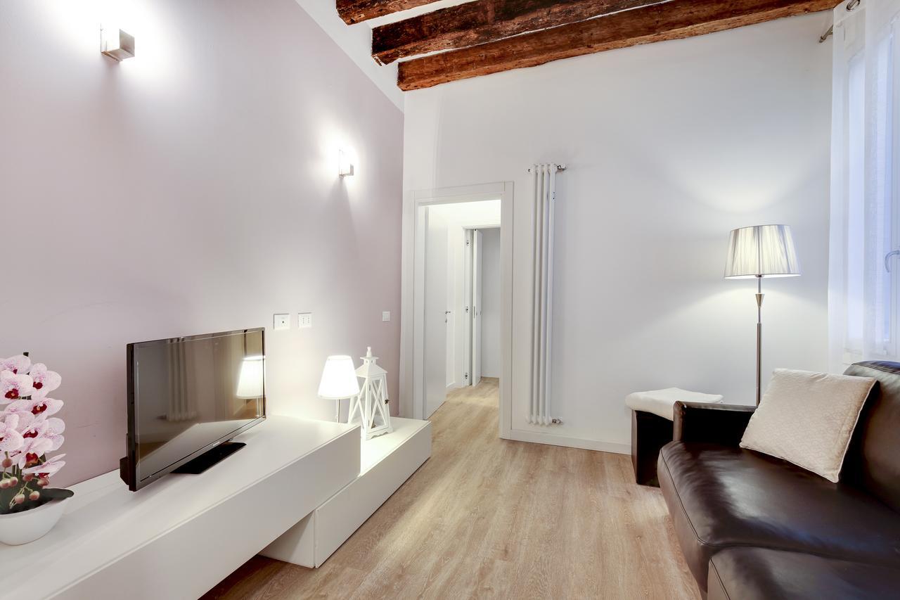 Botteri Palace By Wonderful Italy Apartamento